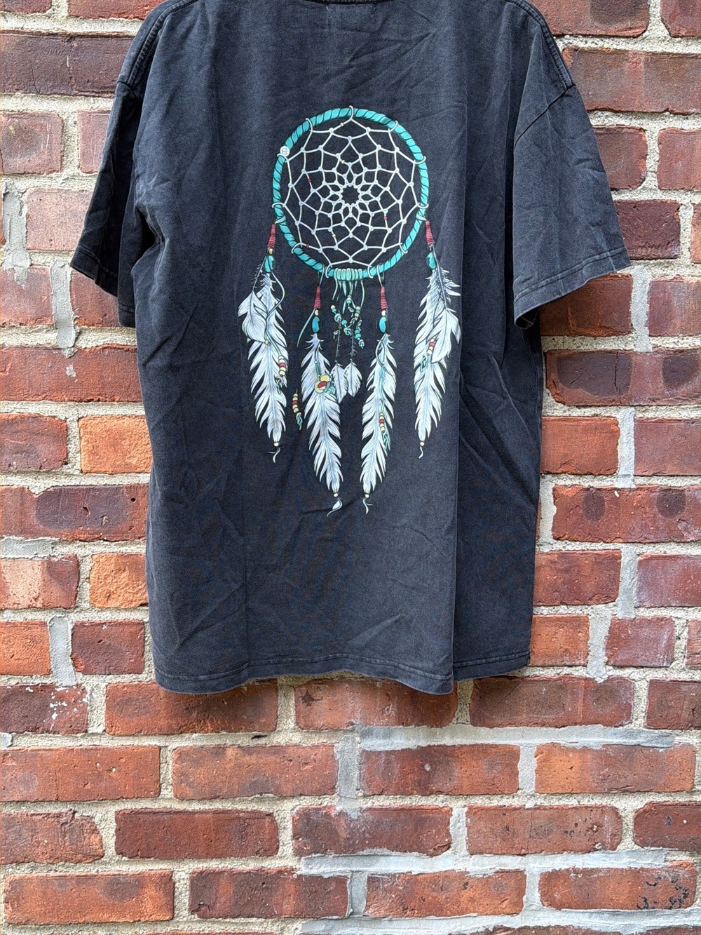 Men’s ' Black Graphic campus most wanted Tee - America's Most Wanted size large
